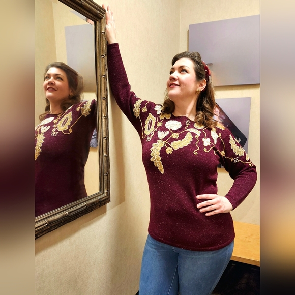 Jaclyn Smith Burgundy Sweater with Gold Accents - Picture 10 of 10